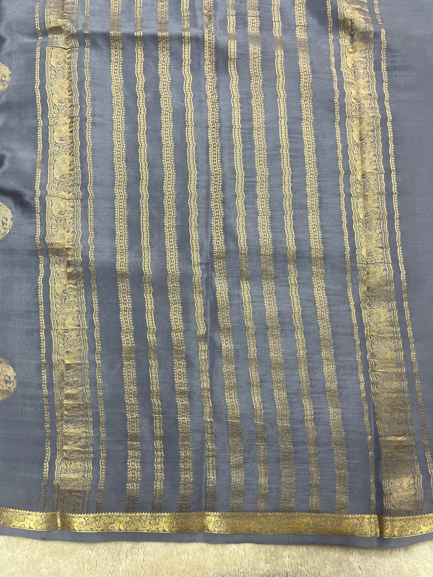Pure Crepe Mysore Silk Saree Elephant Butta In Grey With Self Blouse