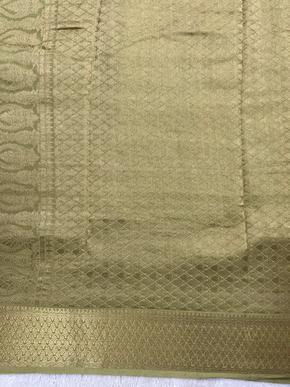 Pure Crepe Mysore Silk Saree with kalanjali checks in Green Colour