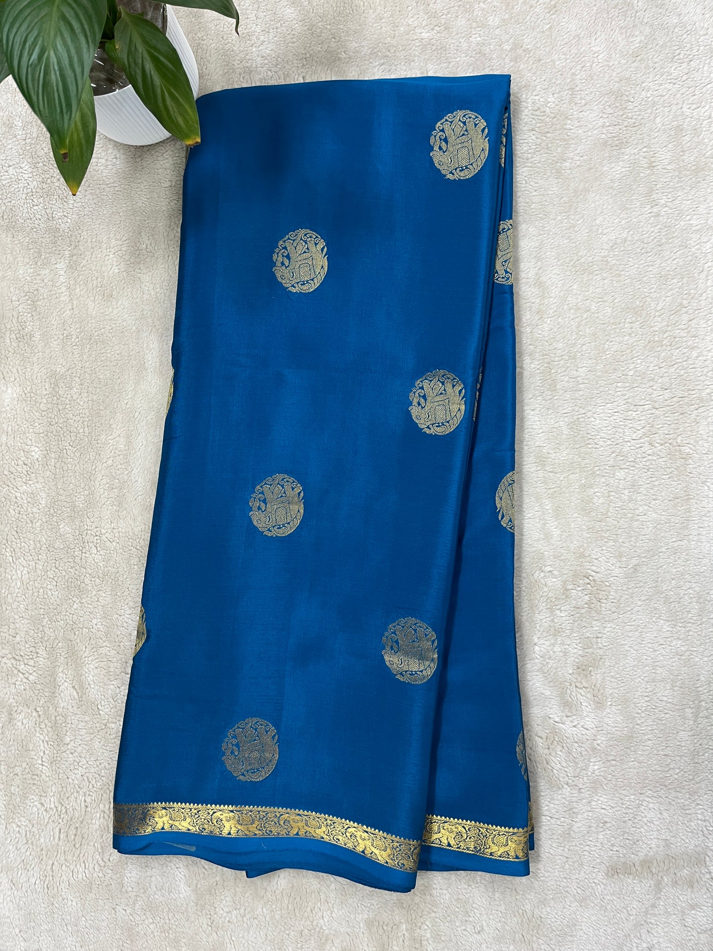 Pure Crepe Mysore Silk Saree with Elephant Butta in Royal Blue