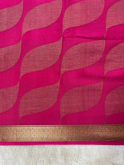 Pure Crepe Mysore Silk Saree In  Diamond Crush Brocade With Pink Self Blouse