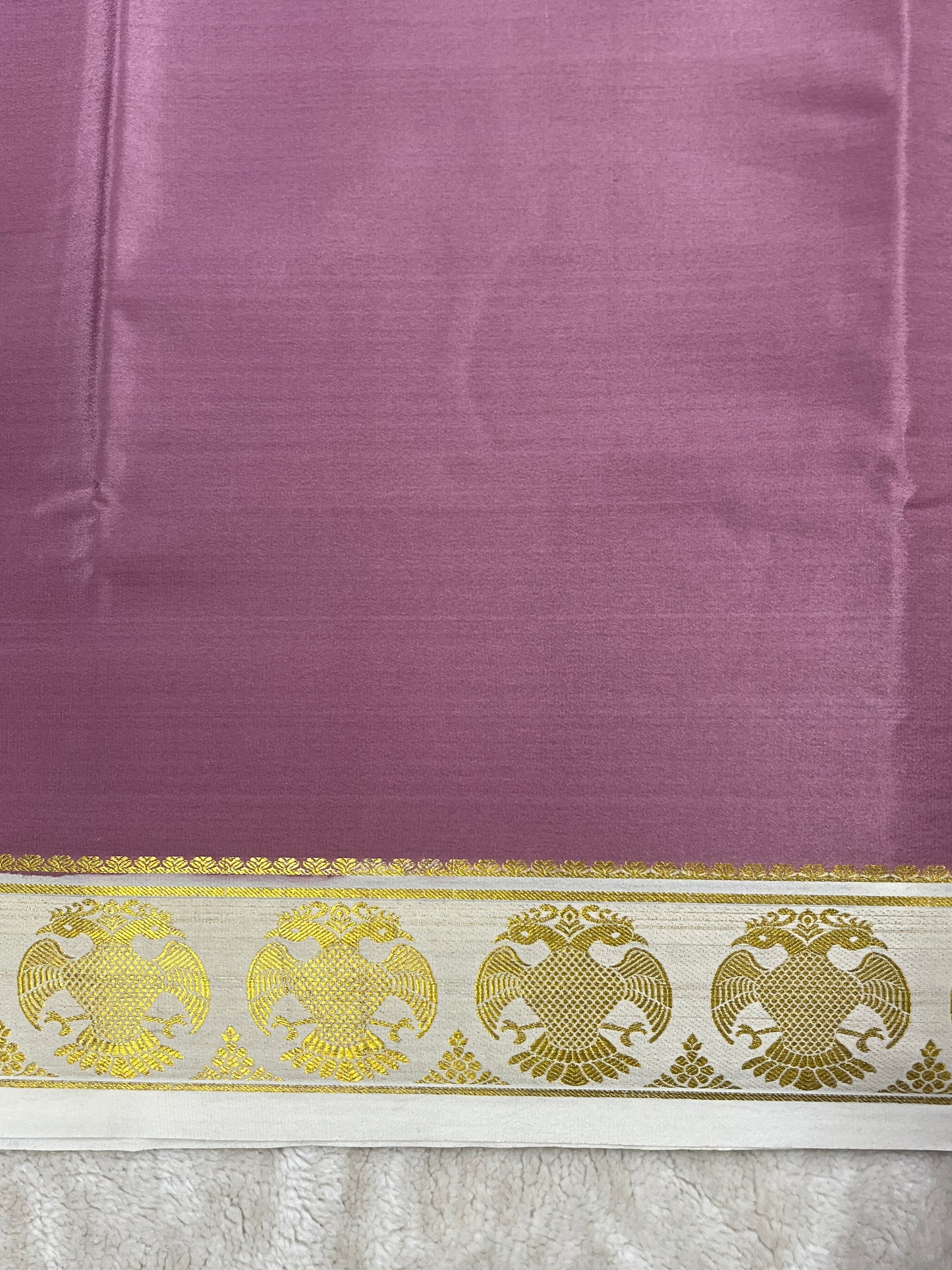 Pure Mysore Silk Gandaberunda Border In Oninon Pink With White Contrast Blouse