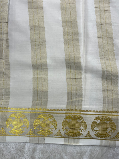 Pure Mysore Silk Gandaberunda Border In Oninon Pink With White Contrast Blouse