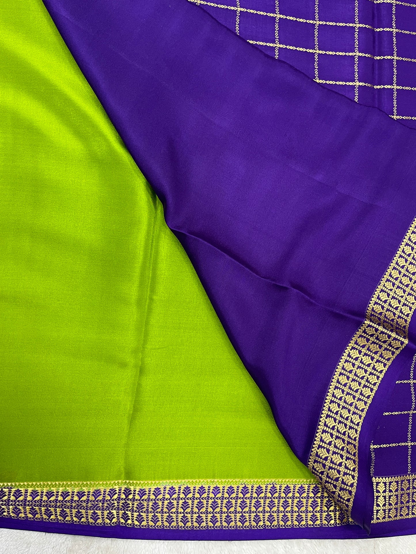 pallu checks All checks - 1145317