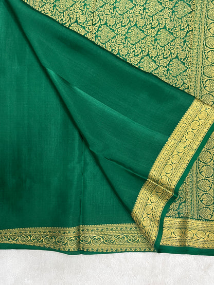 Pure Crepe Mysore Silk Saree in stripes pattern - 1145306