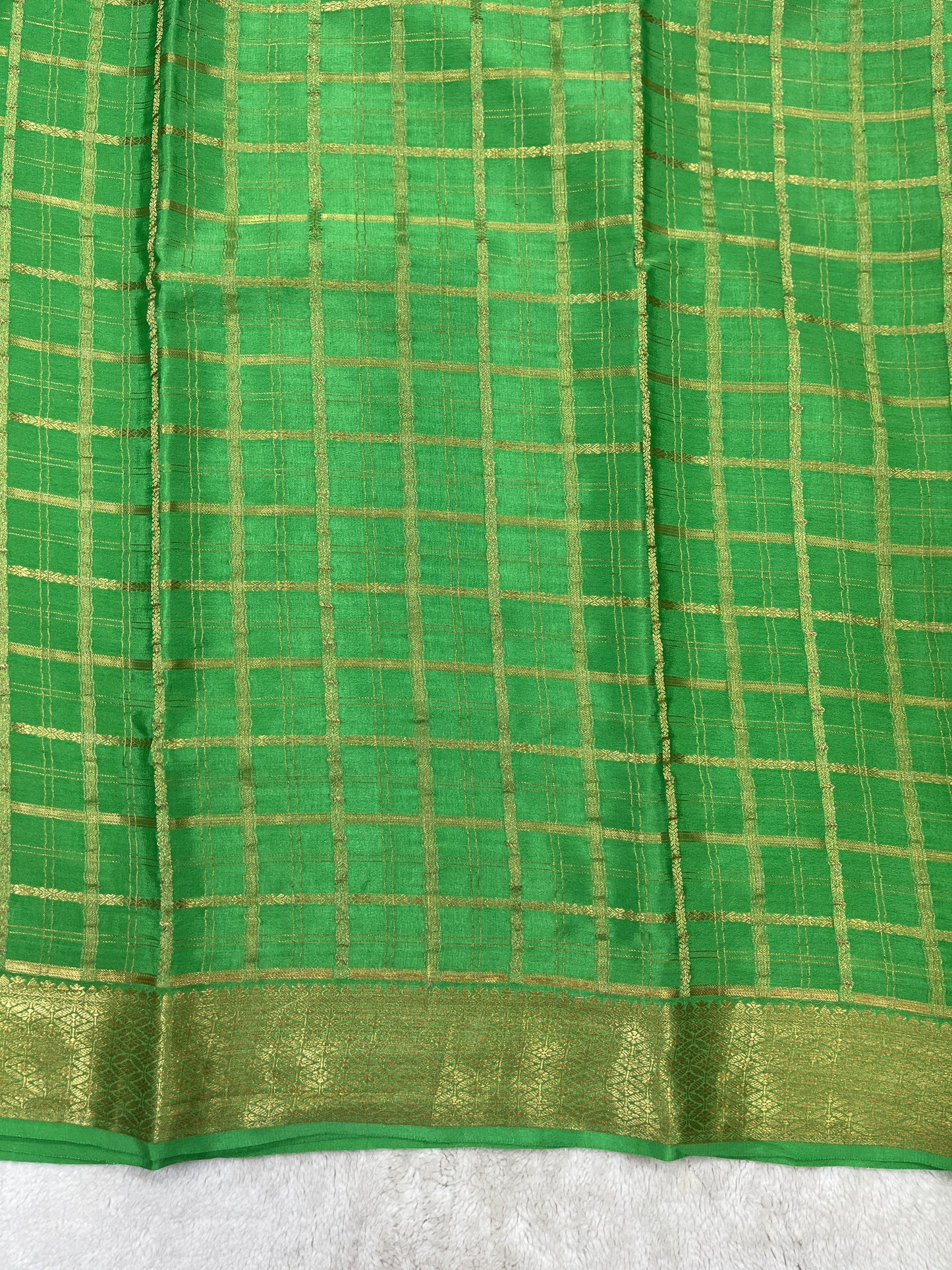 Pure Crepe Mysore Silk Saree in checks pattern - 1145305