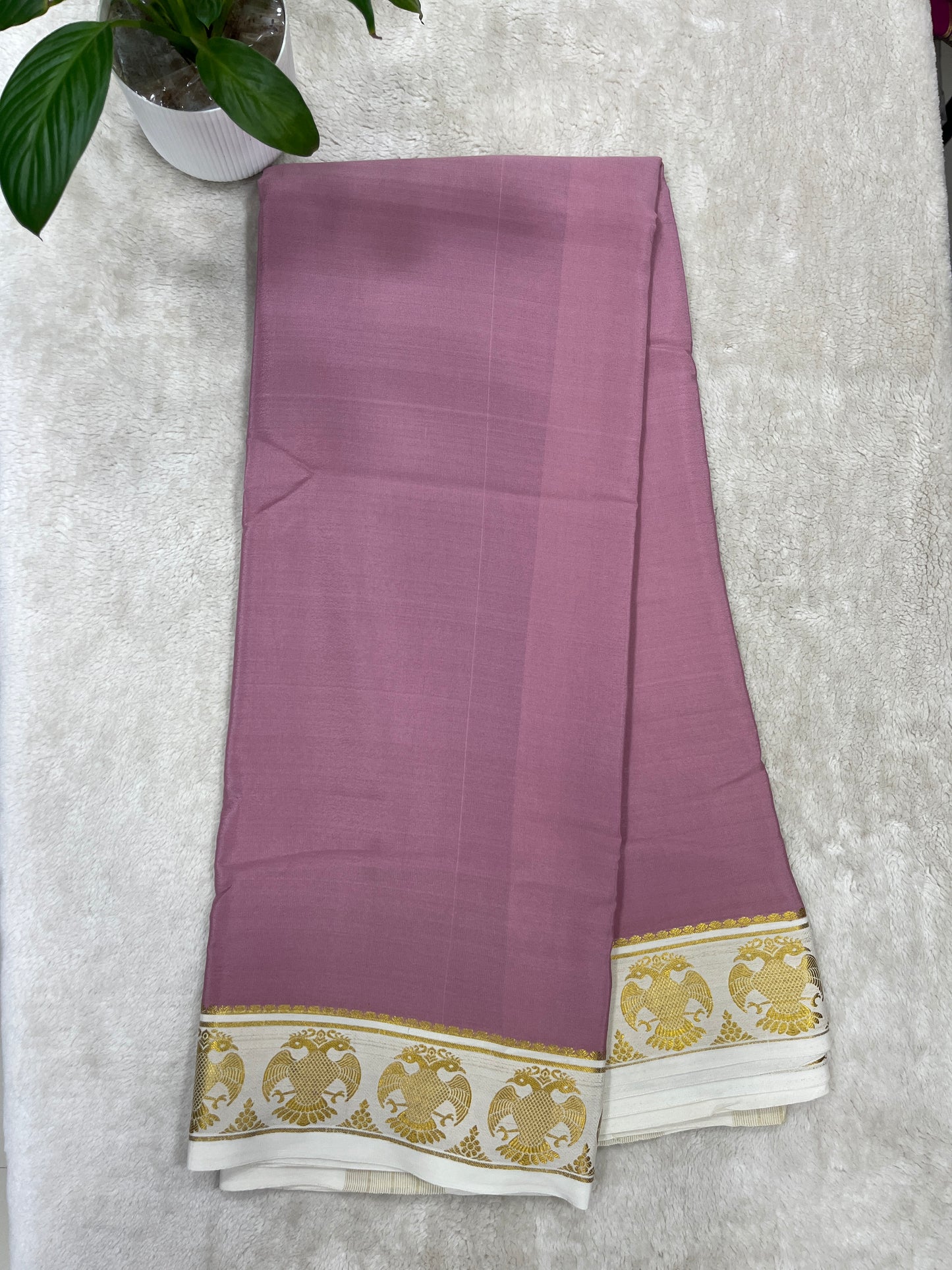 Pure Crepe Mysore Silk Saree in Gandaberunda pattern - 1146003
