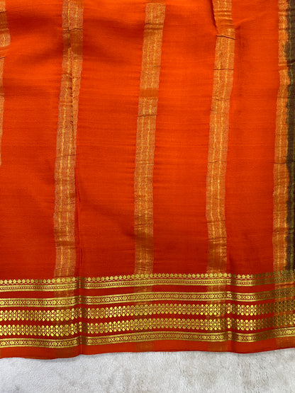 Pure Crepe Mysore Silk Saree in contrast border - 1146005