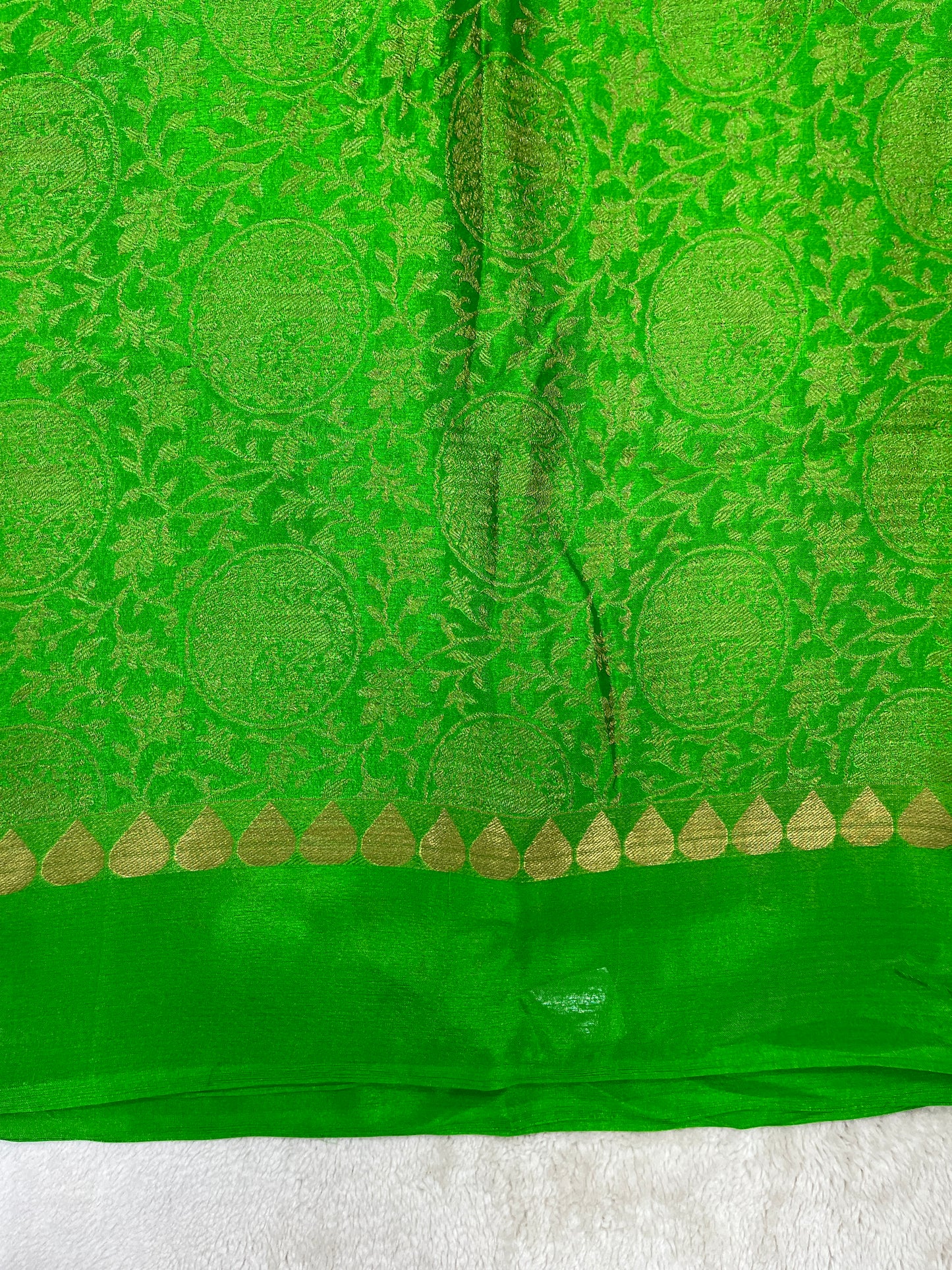 Pure Crepe Mysore Silk Saree in crush brocade - 1145309