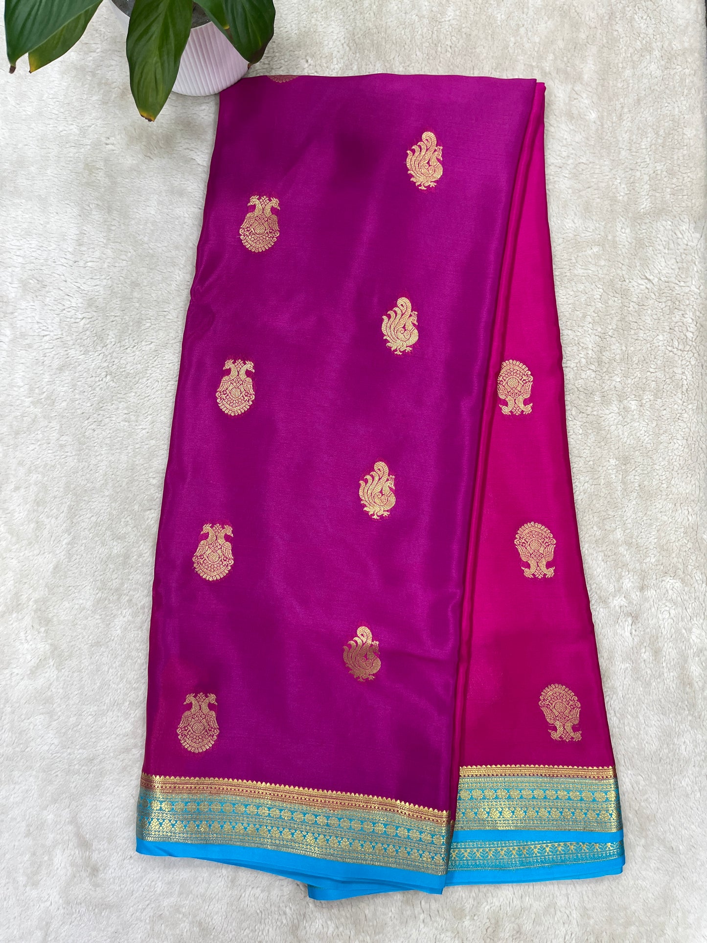 Gatti border butta & Brocade blouse 1145312