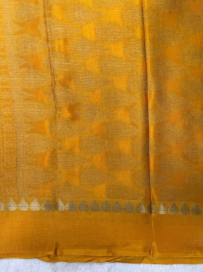Pure Crepe Mysore Silk Saree in crush brocade - 1145309