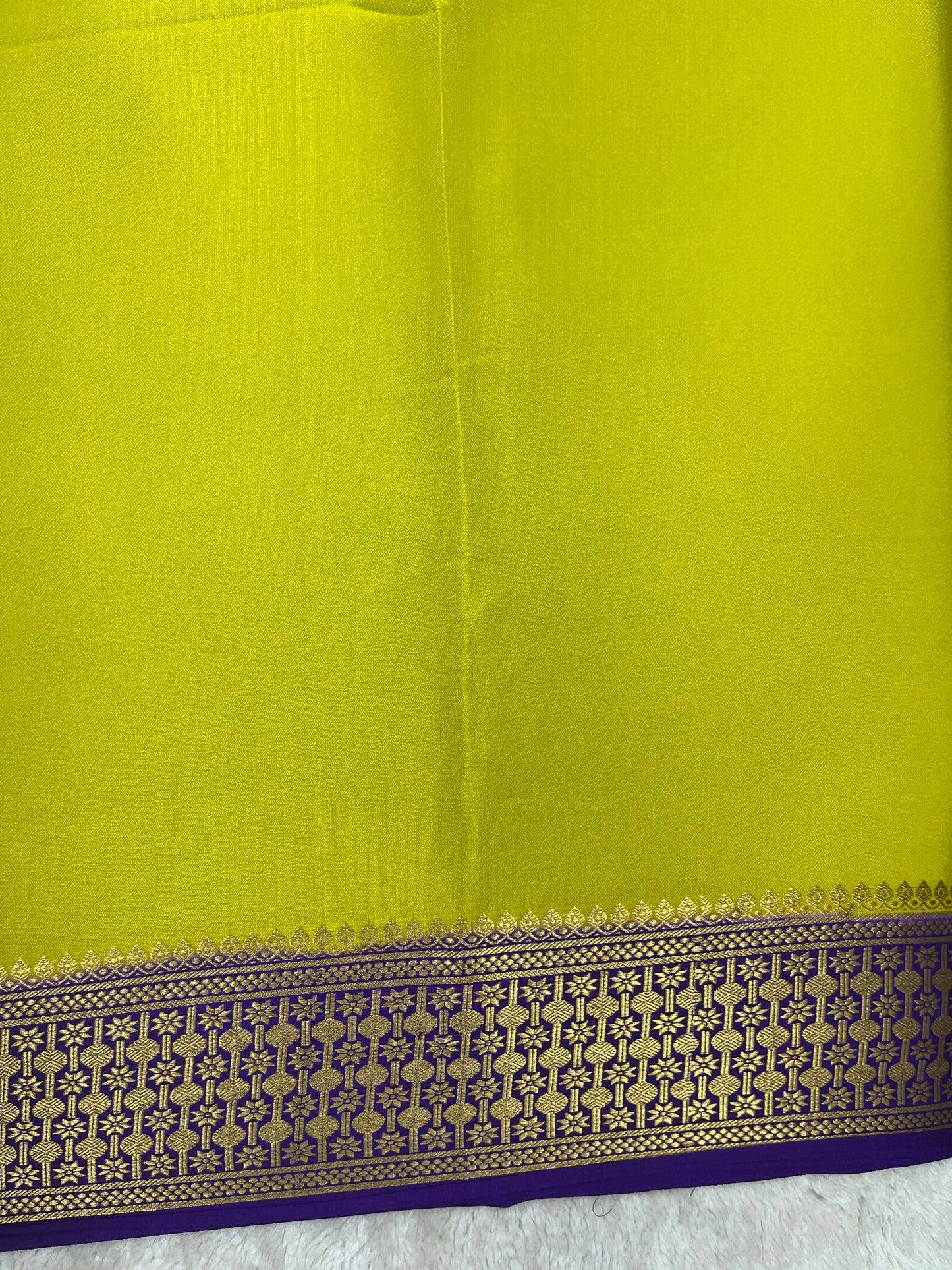 Pure Crepe Mysore Silk Saree in Rudraksh border - 1146004