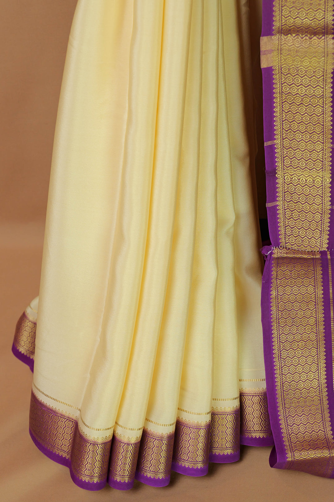MYSORE SILK SAREE IN CREAM & PURPLE BORDER