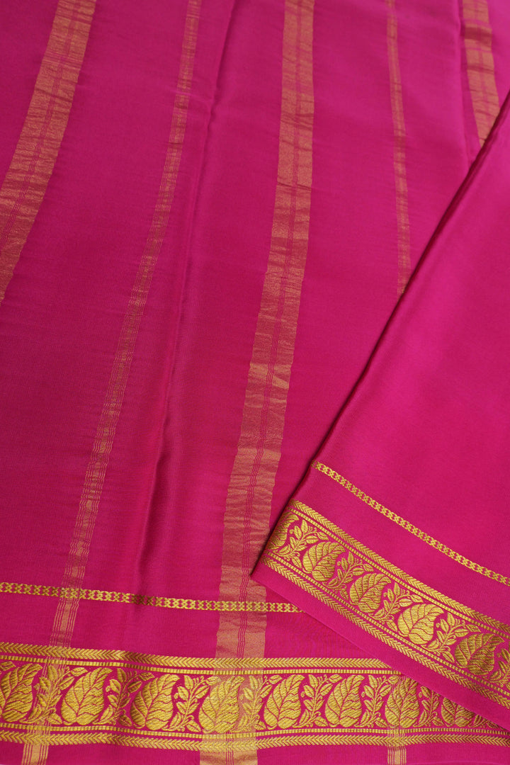 Small Borders with leaf patter Pure Mysore Silk Saree in Lavender Color with Contrast Pink Blouse