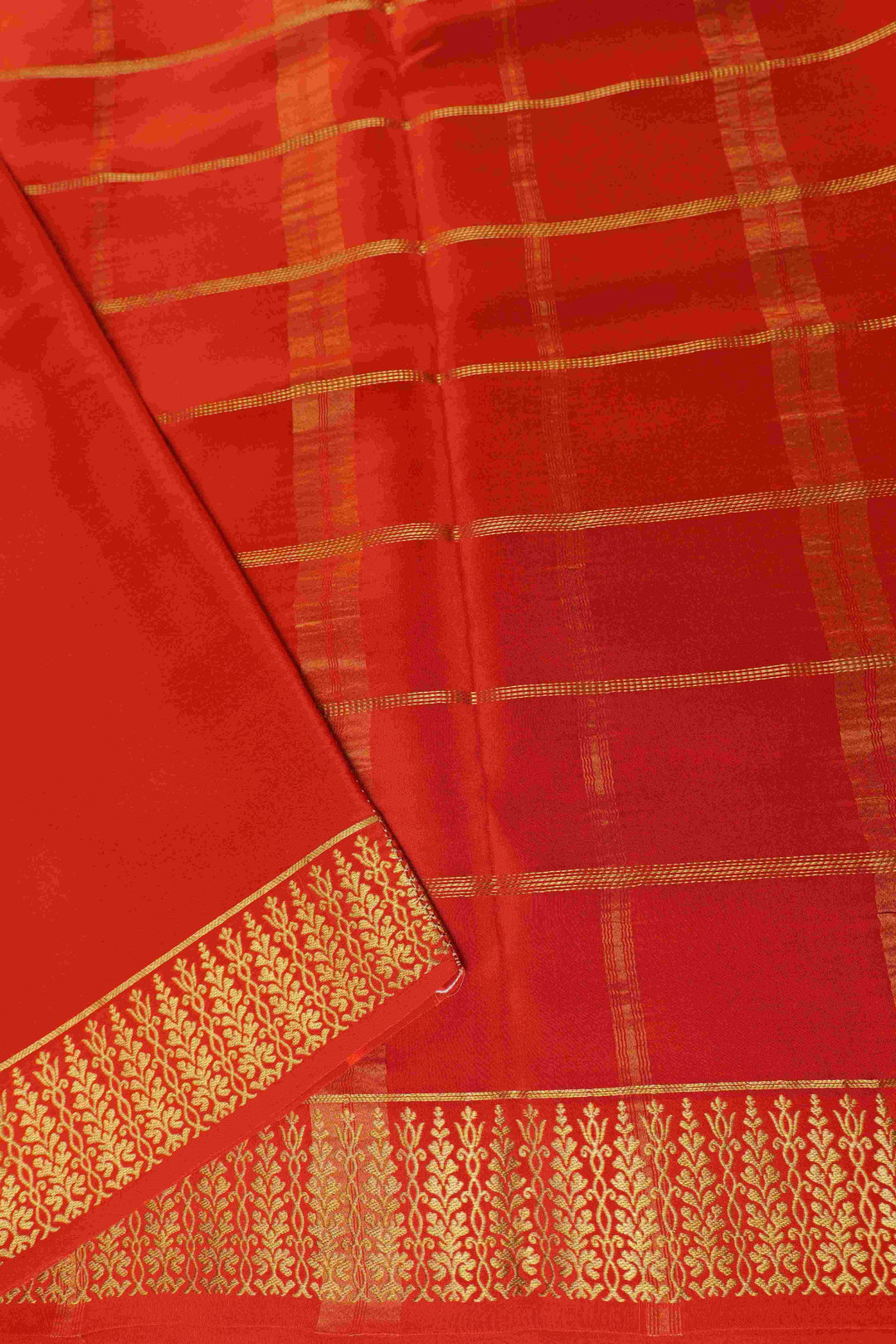 Thene Border Pure Gold Lace Mysore Silk Saree in Purple and Orange Color with Contrast Blouse