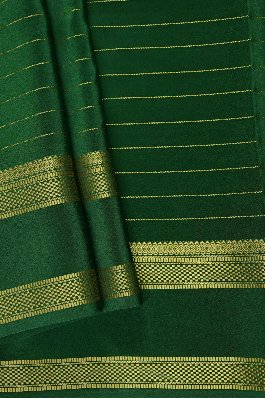 Checks Pattern Mysore Silk Saree in Green Color with Gold Lace Border and Self Green Blouse Piece