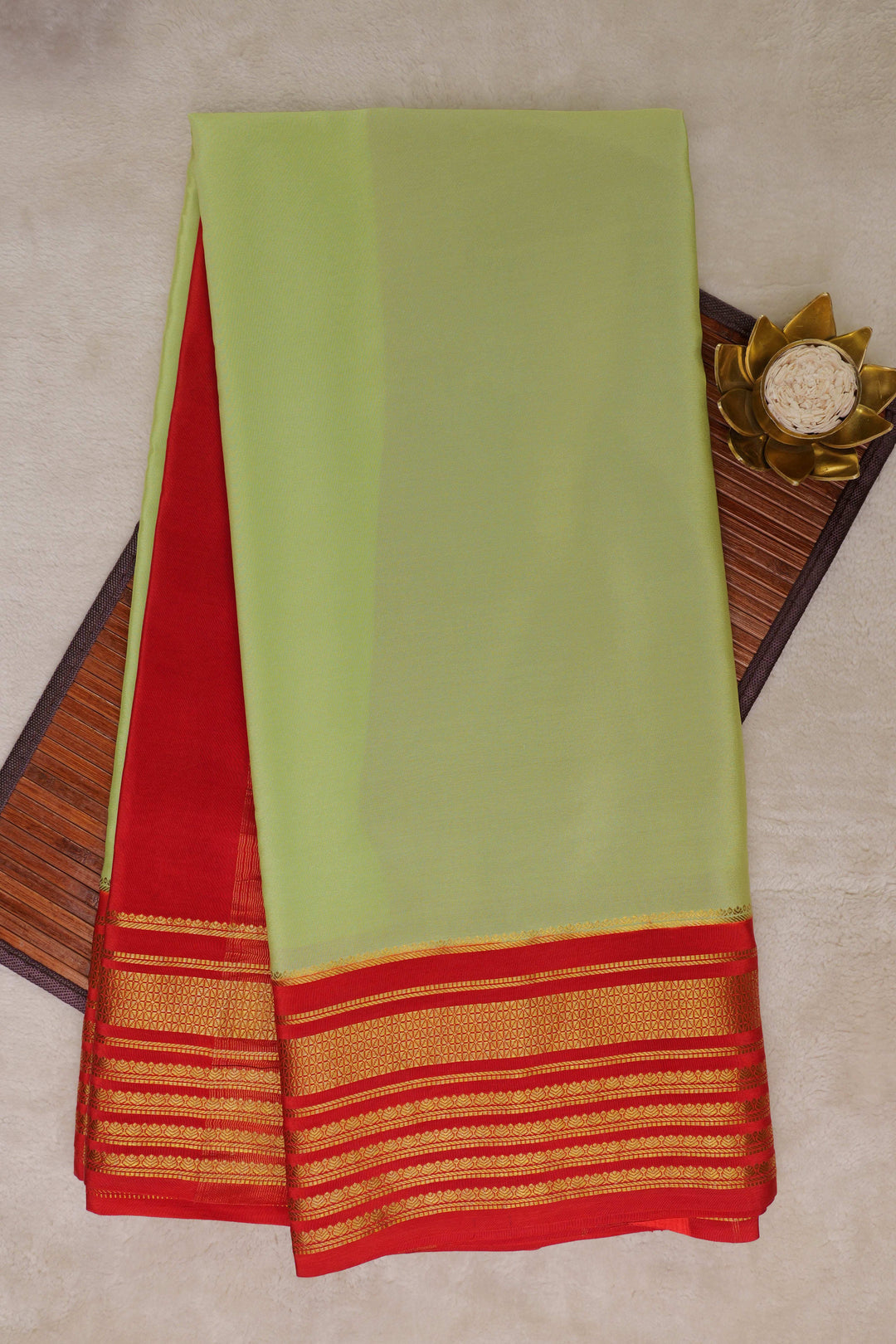Big border Pure Gold Lace Mysore Silk Saree in Green and Orange Color with Contrast Blouse