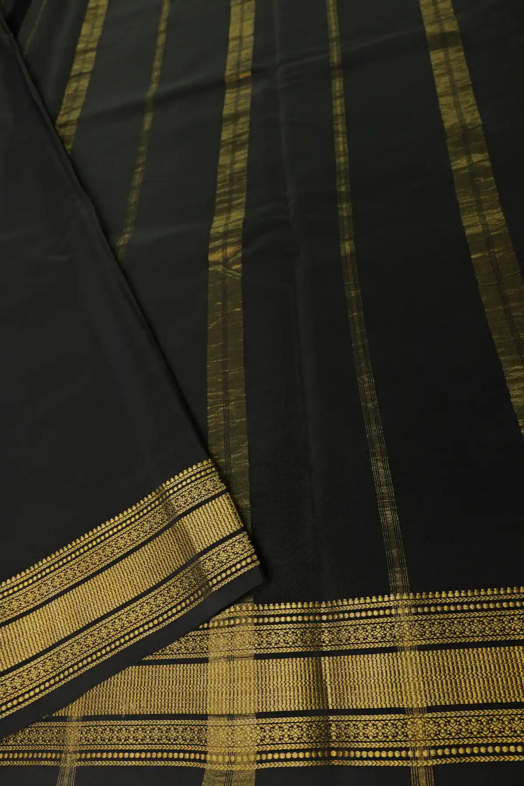 Mysore Silk Saree in Pink and Black Color with Contrast Black Color Blouse