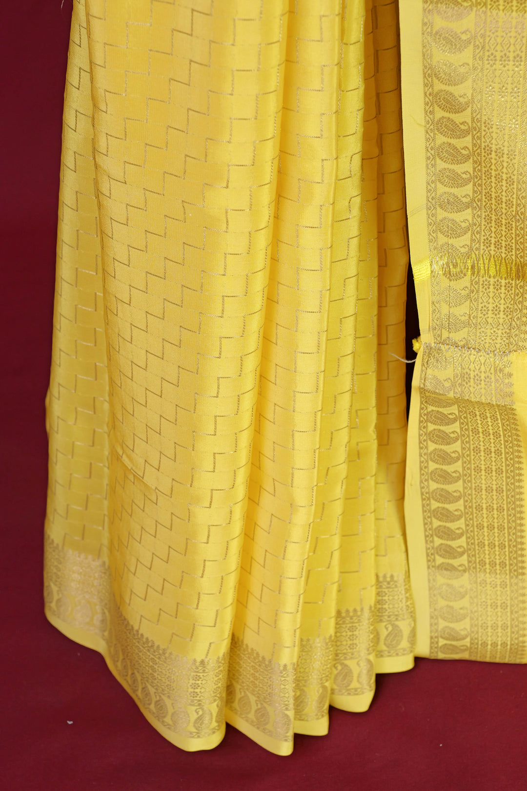 PURE MYSORE SILK SAREE IN YELLOW COLOR WITH GOLD LACE ZARI & YELLOW BLOUSE