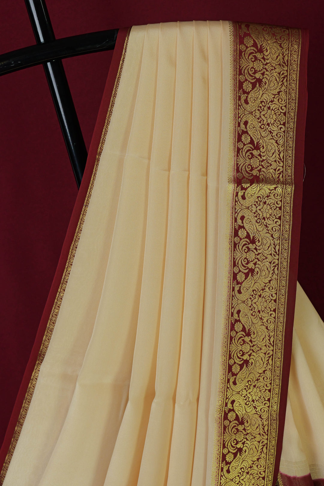 PURE MYSORE SILK SAREE IN CREAM & MAROON WITH GOLD LACE ZARI & MAROON BLOUSE