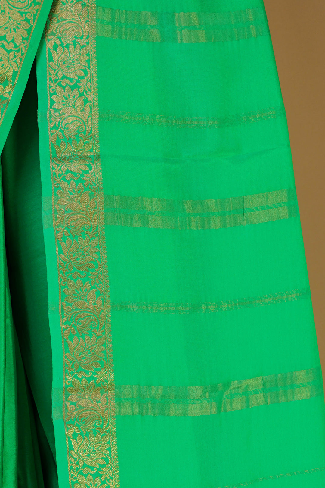 PURE MYSORE SILK SAREE IN PARROT GREEN WITH GOLD LACE ZARI & GREEN BLOUSE