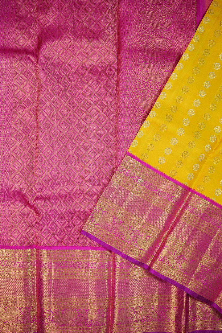 YELLOW BROCADE AND PINK TURNING BORDER PURE KANCHIPURAM SILK SAREE - ATHARVA