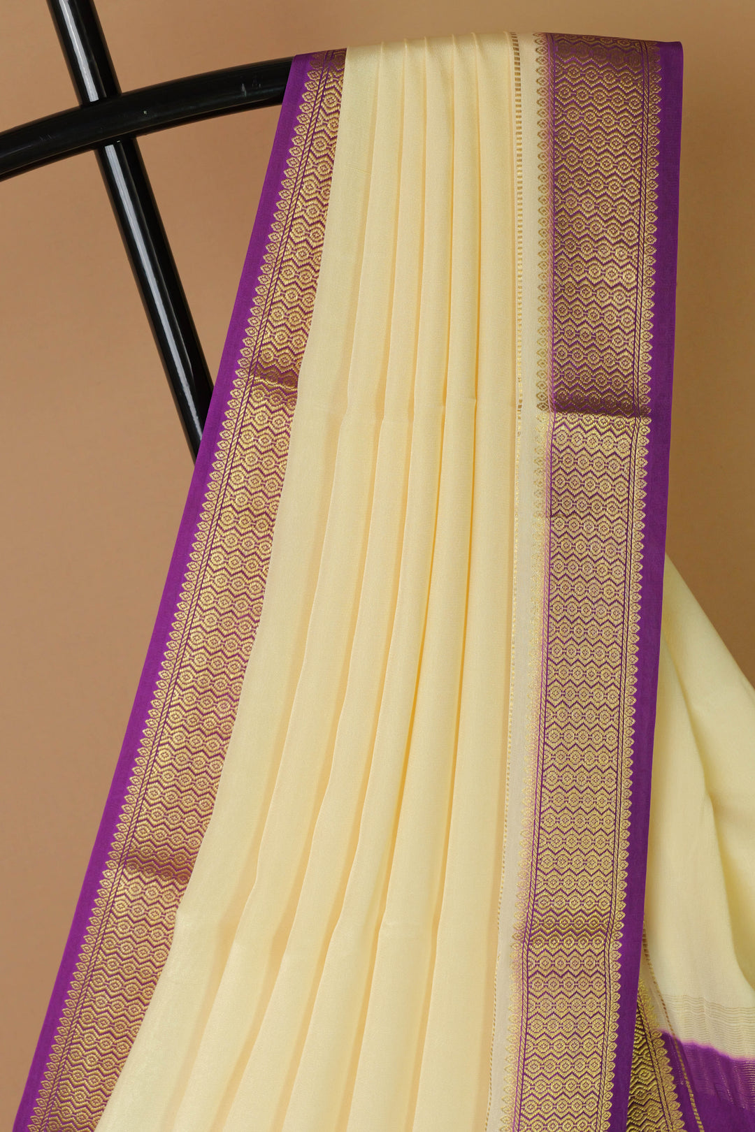 MYSORE CREPE SILK SAREE IN PURPLE BORDER