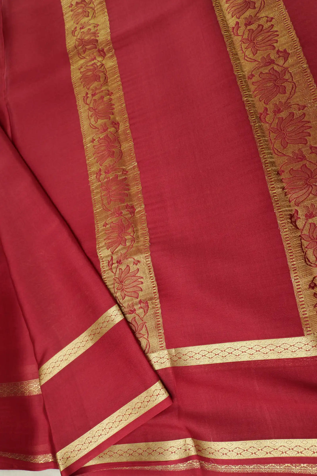 Self Bentex Border 50 GSM Pure Mysore Silk Saree in Red Color with Self Red Color Blouse