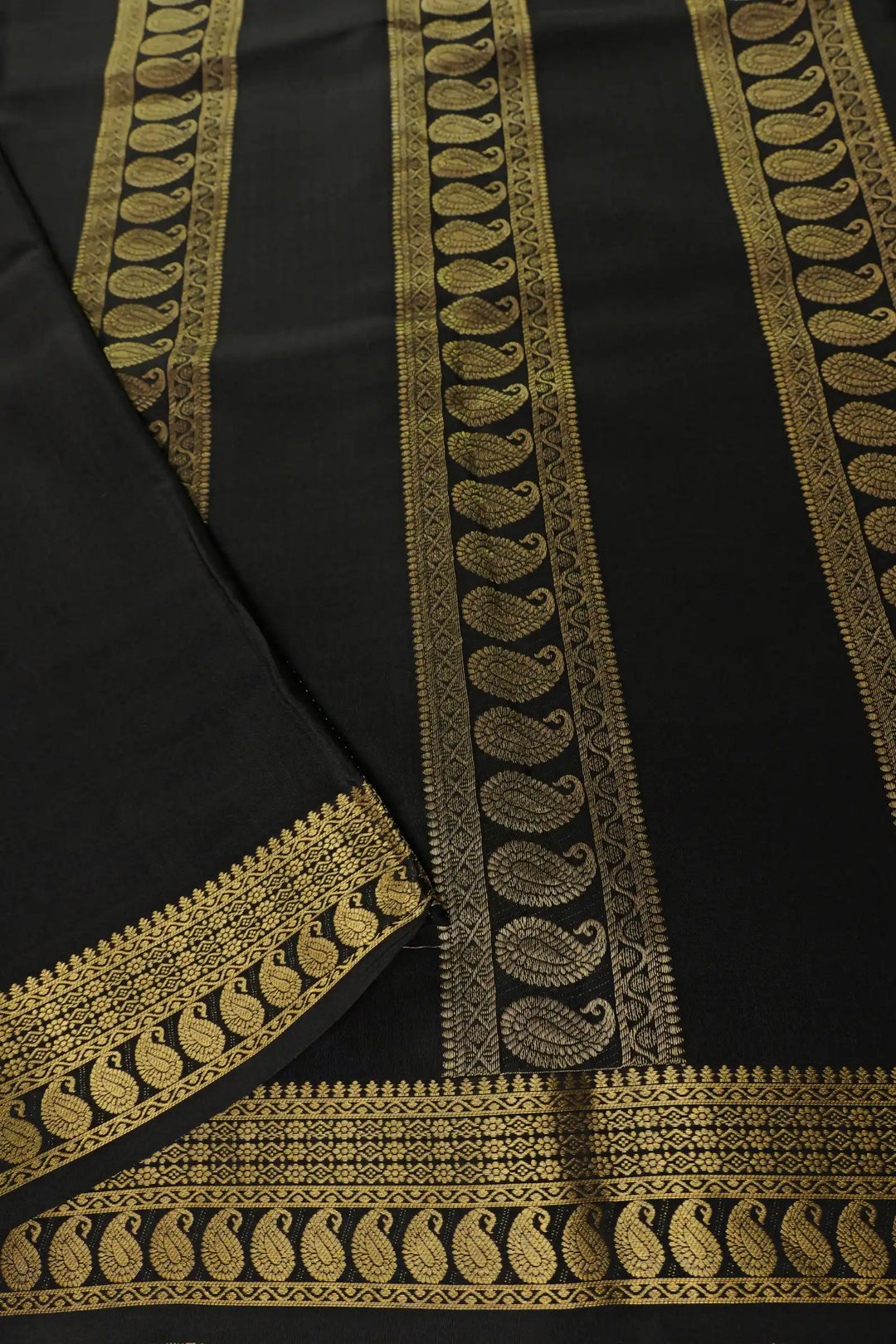 Pure Gold Zari Mysore Silk Saree in red with black pallu