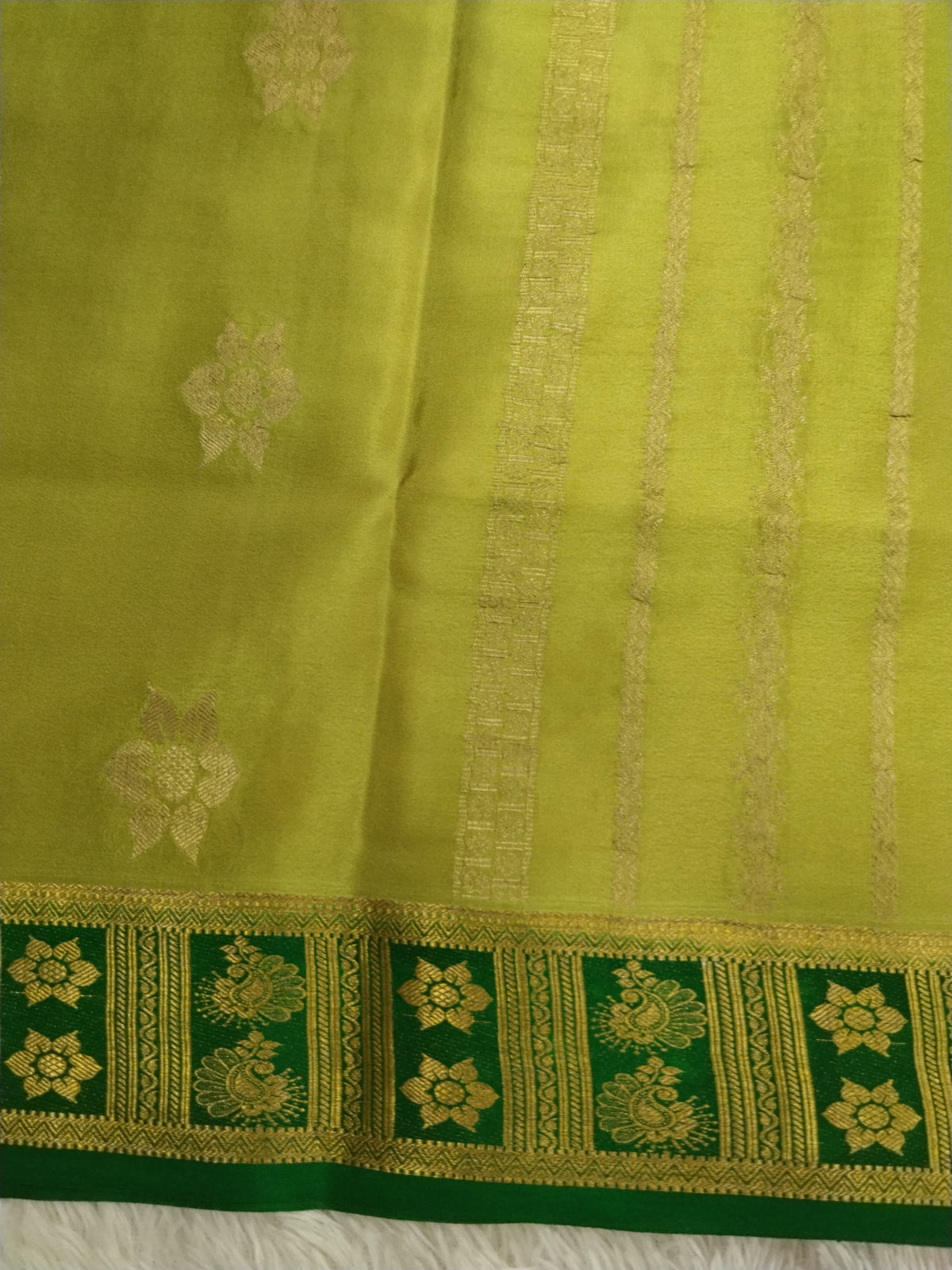 Pure Crepe Mysore Silk 1112901 ( 120 Gsm )