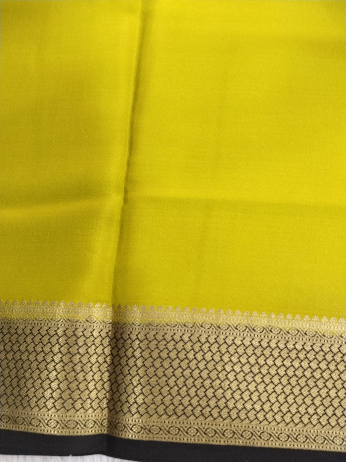 Pure Crepe Mysore Silk 1112901 ( 120 Gsm )