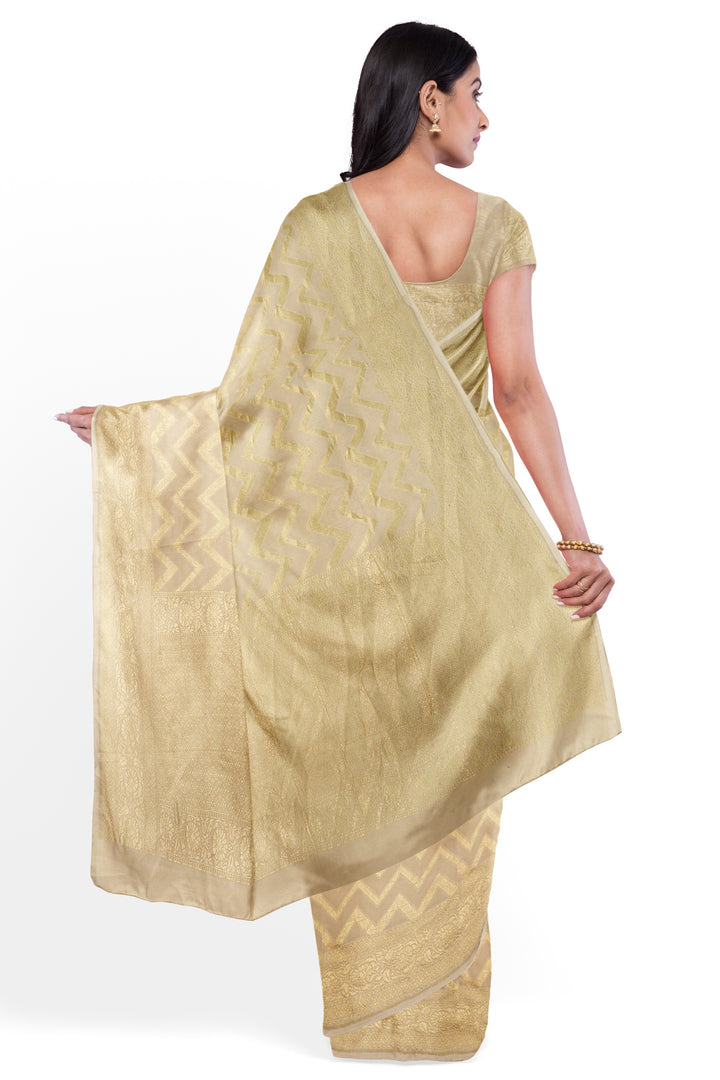 WHITE RANGKAT KHADDI GEORGETTE BANARASI SAREE | SILK MARK - ATHARVA